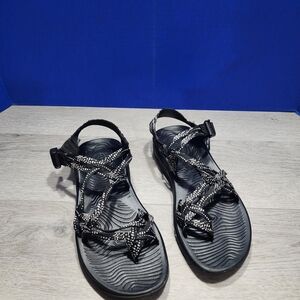 Chaco Women's ZVOLV X2 Size 10 Black Dash Strap Toe Loop Sandals Style J106664